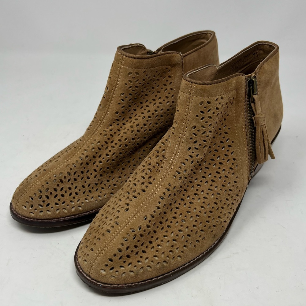 Vionic Daytona suede perforated bootie